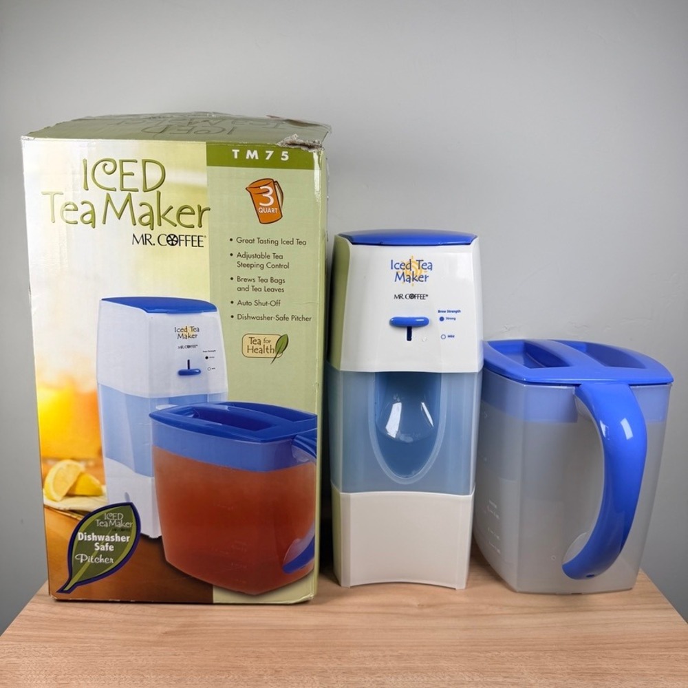 Mr. Coffee TM75 3-Quart Iced Tea Maker Blue Dishwasher Safe WITH ORIGINAL BOX